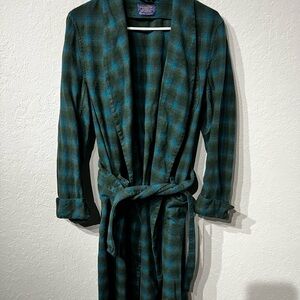 Vintage Pendleton Teal and Navy Wool Robe 100% Virgin wool